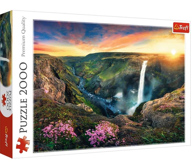 Пазл 2000 Trefl: Háifoss Waterfall, Iceland