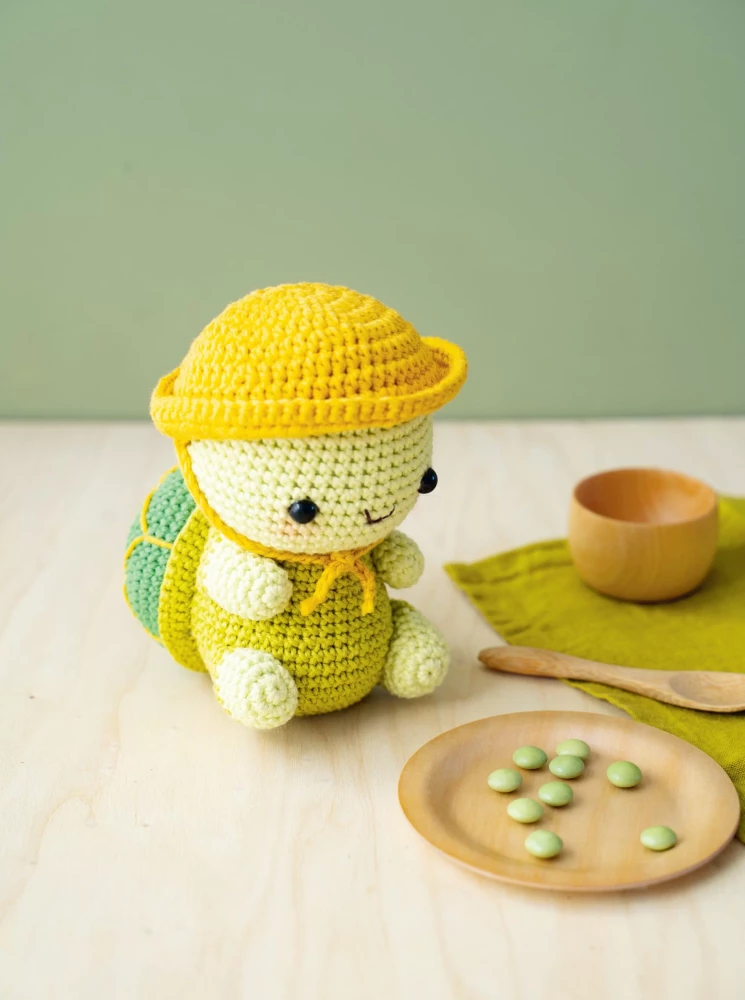 Amigurumi Darlings. 15 Charming Crochet Toys