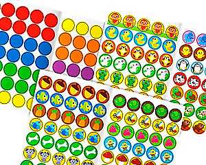 Set of Circle Stickers - Colors. Babies and Mommies, Who Eats What?