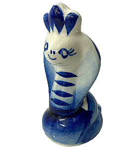 Porcelain figurine - Snake - cobra with a crown (7x3.5)